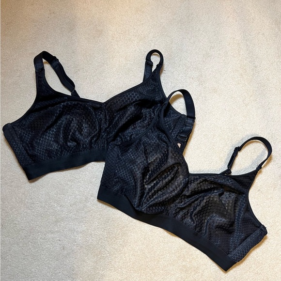 Chantelle C Magnifique Nouveau Wireless 2 Bra Bundle Black Size 38DDD / 38F - Picture 1 of 10